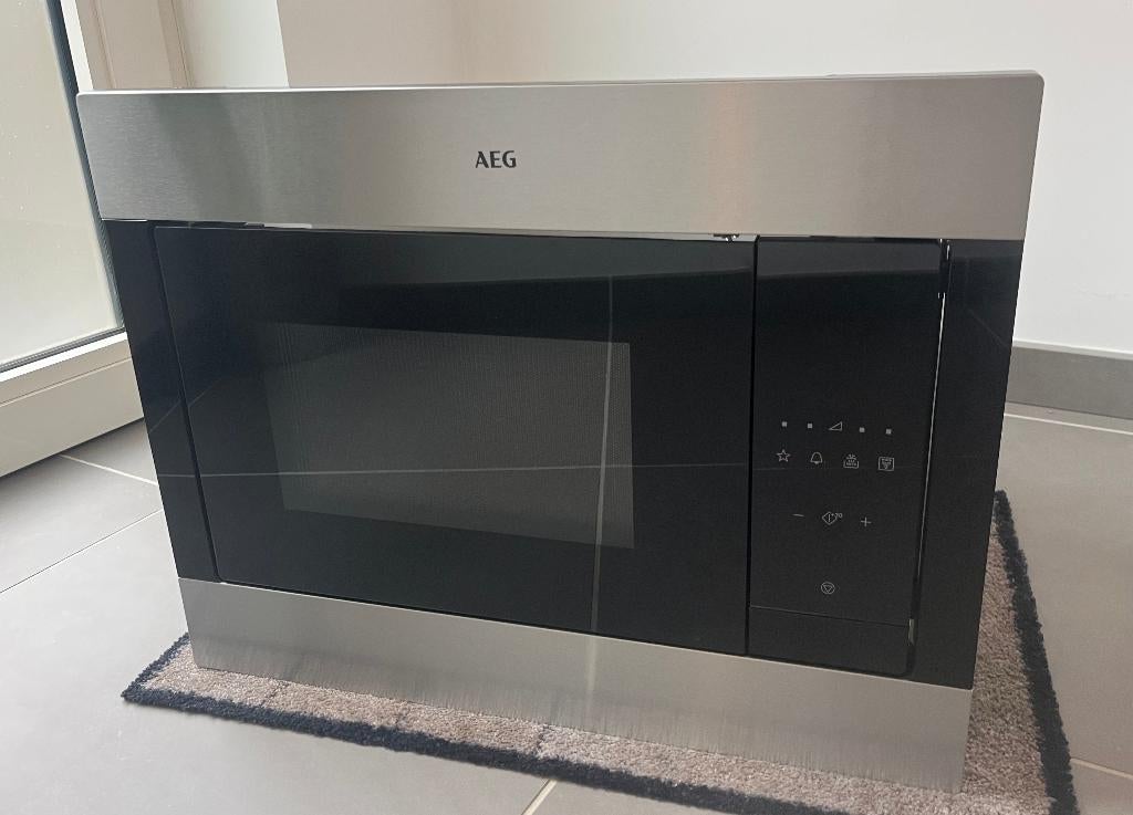 inbouw Combi Magnetron AEG MSB2548C-M, Elektronische apparatuur, Microgolfovens, Ophalen, Grill, Zo goed als nieuw, Inbouw