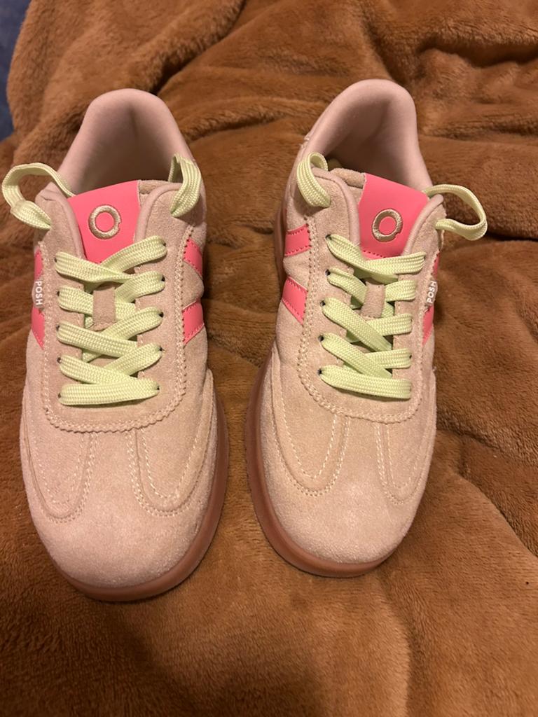 Sneakers Posh by Poelman maat 36, Kleding | Dames, Schoenen, Ophalen, Zo goed als nieuw