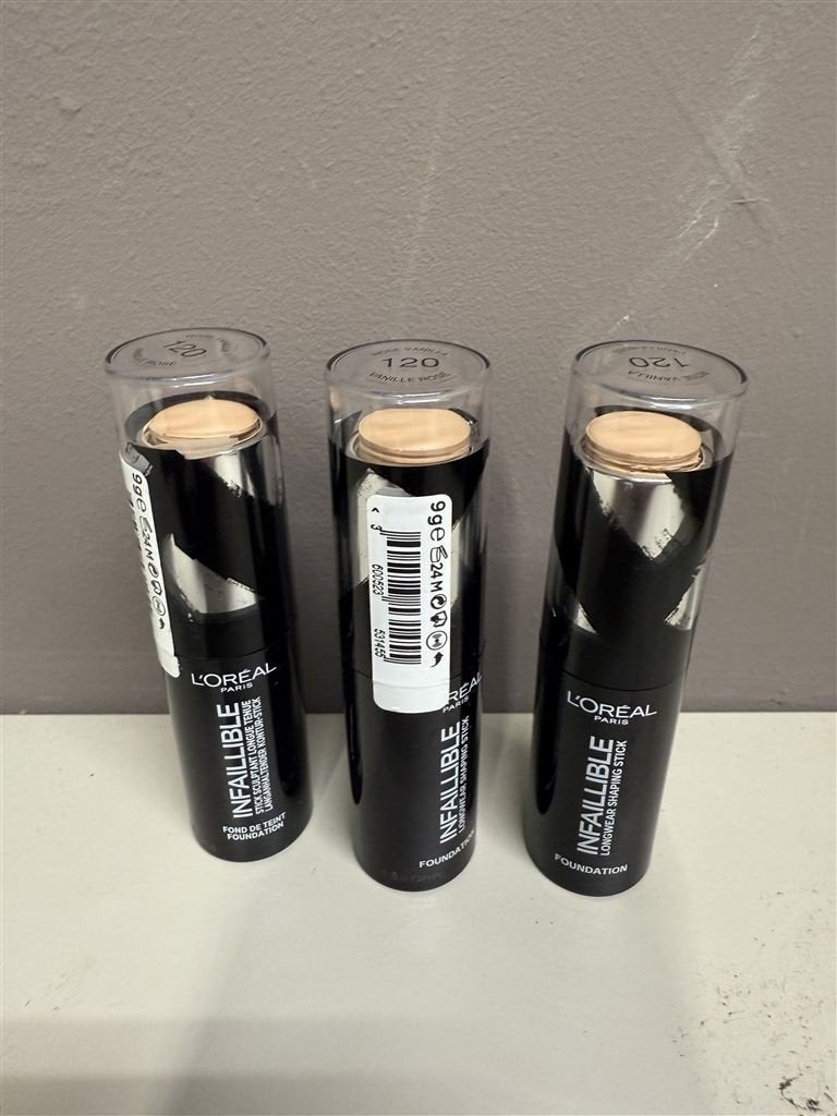 L Oreal Infallible Shaping Stick Foundation -Highlight -Cont, Bijoux, Sacs & Beauté, Beauté | Cosmétiques & Maquillage, Enlèvement ou Envoi