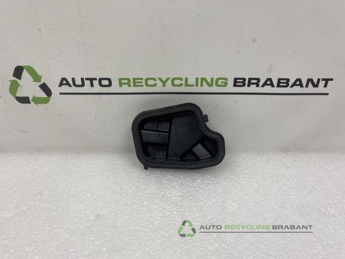 Cache-phare gauche d'un Volkswagen Polo, Autos : Pièces & Accessoires, -, 3 mois de garantie, Utilisé, -