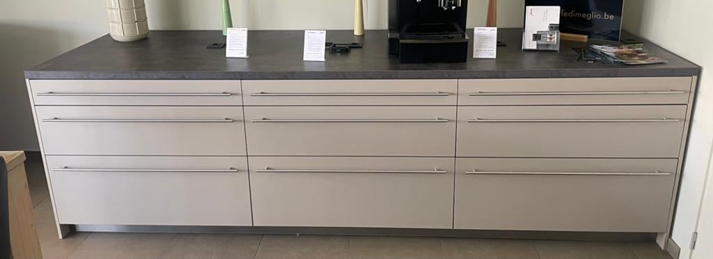 Toonbank winkel, Ophalen, Zo goed als nieuw