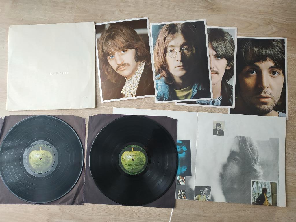 BEATLES WHITE-ALBUM, Ophalen of Verzenden