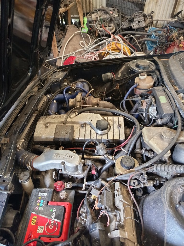 R21 turbo gros stock piece, Autos : Pièces & Accessoires, Enlèvement, Utilisé, Renault