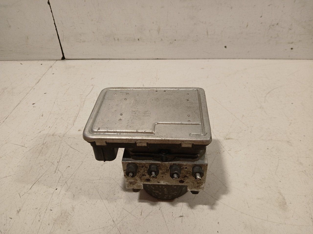 Abs pomp Renault Scénic, Onderdelen@venauto.nl, Van der Ven Autorecycling B.V., Ettenseweg 76, 4706 PB Roosendaal, The Netherlands