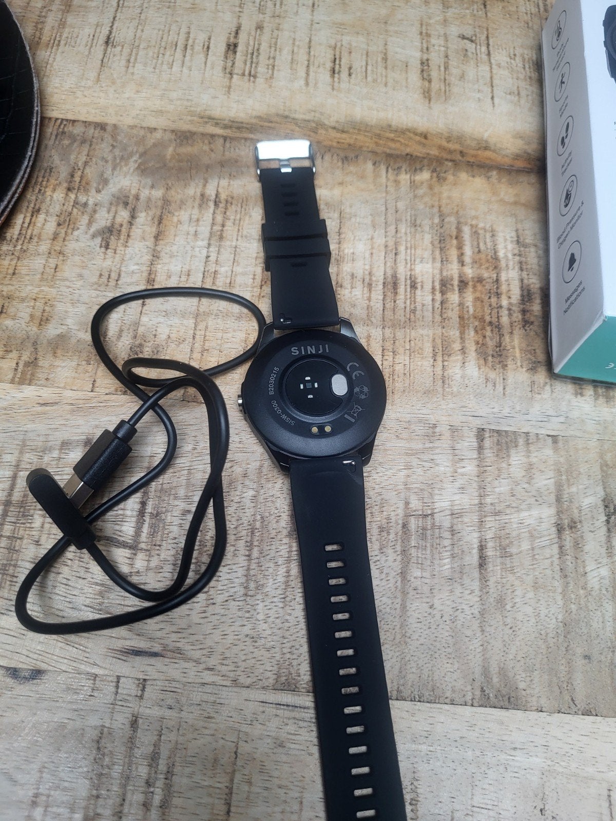 smartwatch sinji nieuw.
nooit gedragen.
info vandaele.kurt@p, Ophalen, Zwart, Stappen, Nieuw