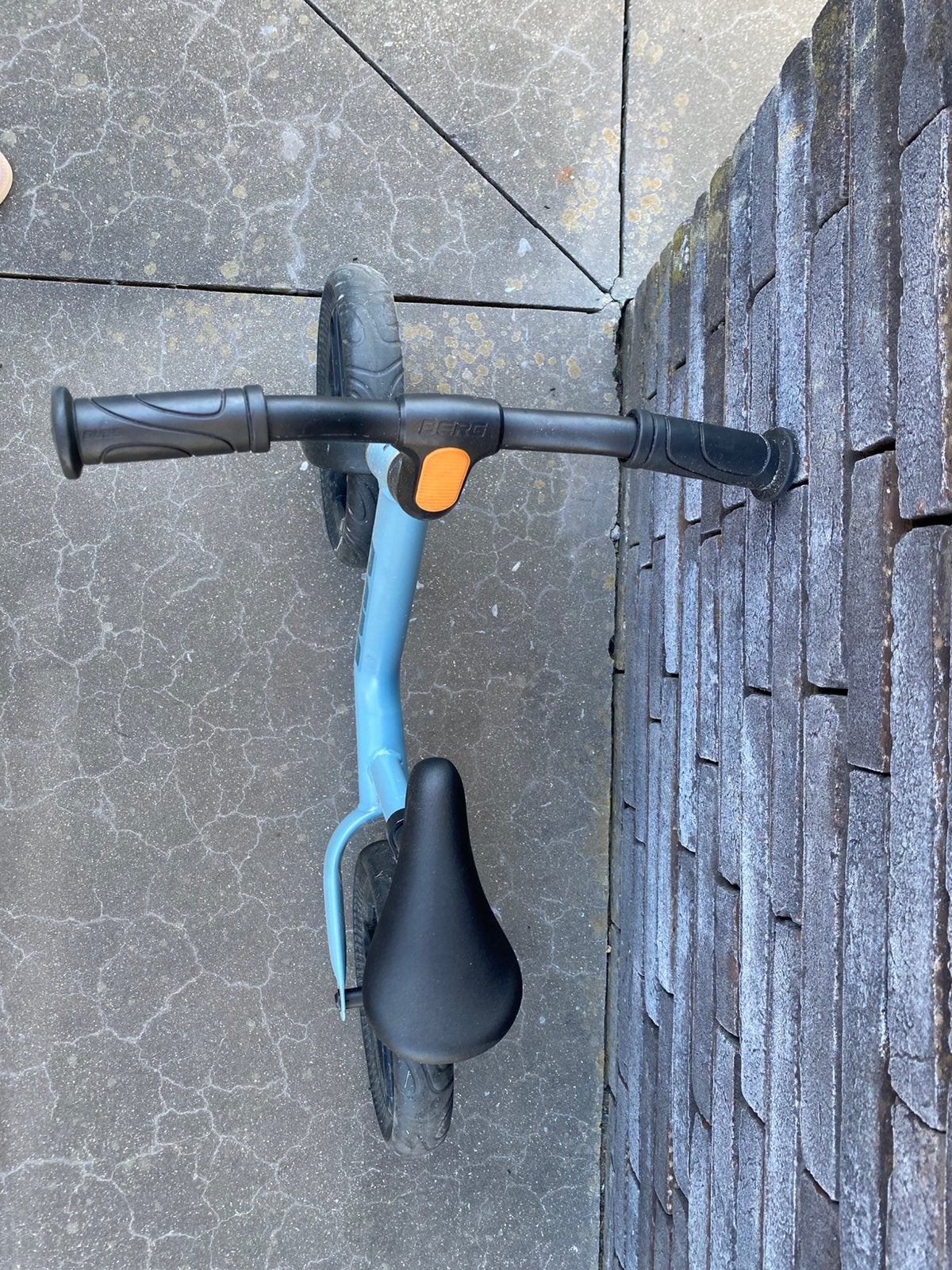 Loopfiets Berg lichtblauw, Fietsen en Brommers, Ophalen, Gebruikt