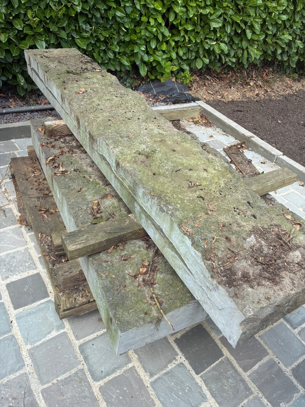 Blauwe steen te koop, Ophalen, Zo goed als nieuw