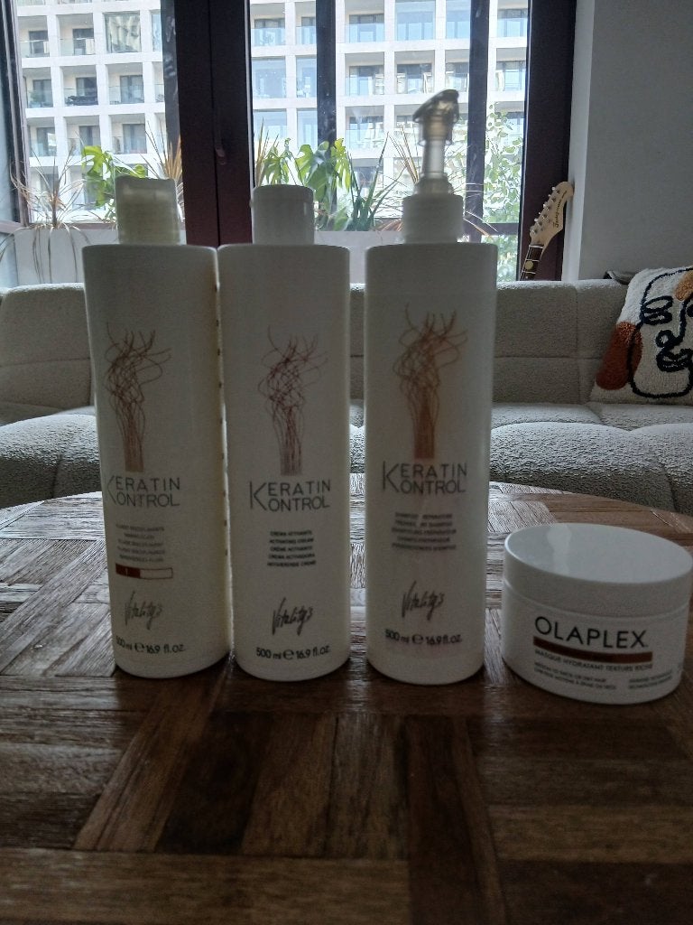 Professionele Keratin Kontrol + Olaplex set, Handtassen en Accessoires, Uiterlijk | Haarverzorging, Ophalen, Gebruikt, Haarverzorger of -hersteller