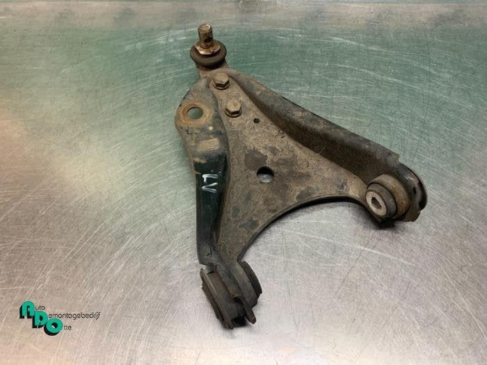 Draagarm links-voor van een Renault Twingo (Twingo 07-), Gebruikt, -, Renault, -