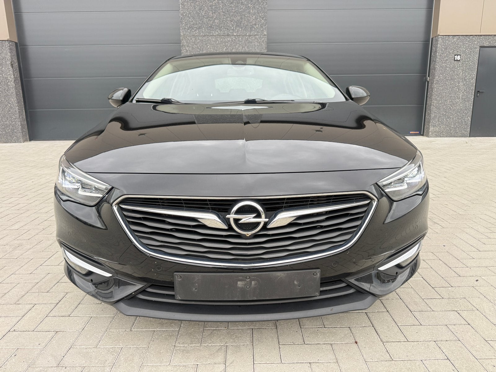 Opel Insignia Grand Sport - 1.6 cdti - automaat led euro 6, Auto's, Opel, Zwart, Leder, Bedrijf, Diesel