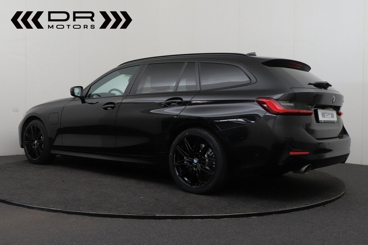 BMW 330 TOURING 330E  - CARPLAY - NAVI, Autos, 0 kg, Euro 6, 0 kg, 216 kW