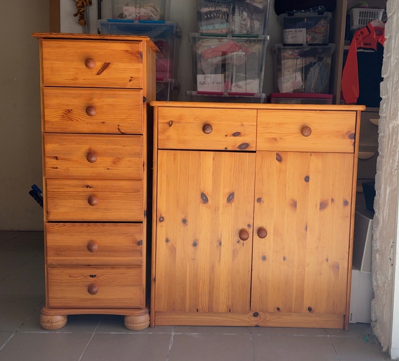 2 meubles en pin dont 1 avec 6 tiroirs, Enlèvement, Utilisé, Pin