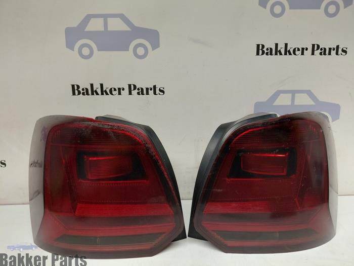 Kit feux arrière gauche + droite d'un Volkswagen Polo, -, Volkswagen, -, 3 mois de garantie