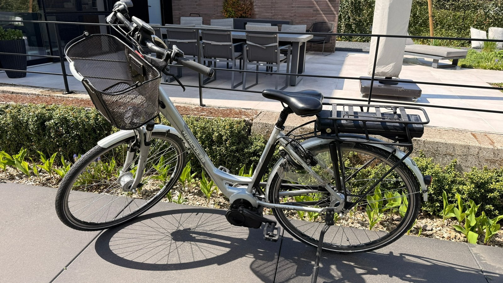 Fiets Hercules Roberta met nieuwe Bosch batterij, Gebruikt, 51 tot 55 cm, 50 km per accu of meer, Ophalen
