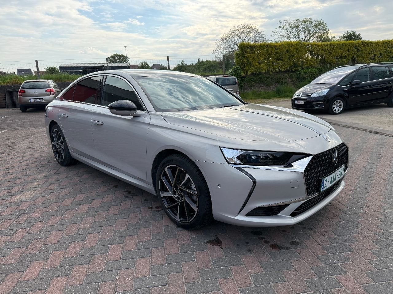 DS Automobiles DS 9 Plug-In Hybride 14000Km GARANTIE, Autos, Cuir, Hybride rechargeable, Beige, Volant multifonction