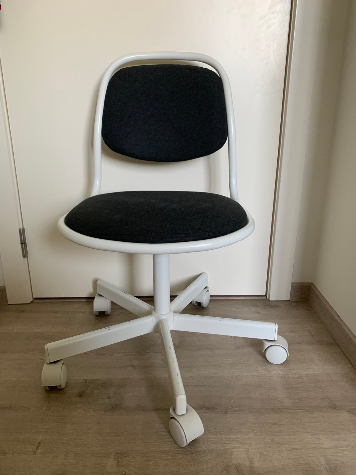 Orfjall ikea stoel, Ophalen, Zwart, Zo goed als nieuw, Bureaustoel
