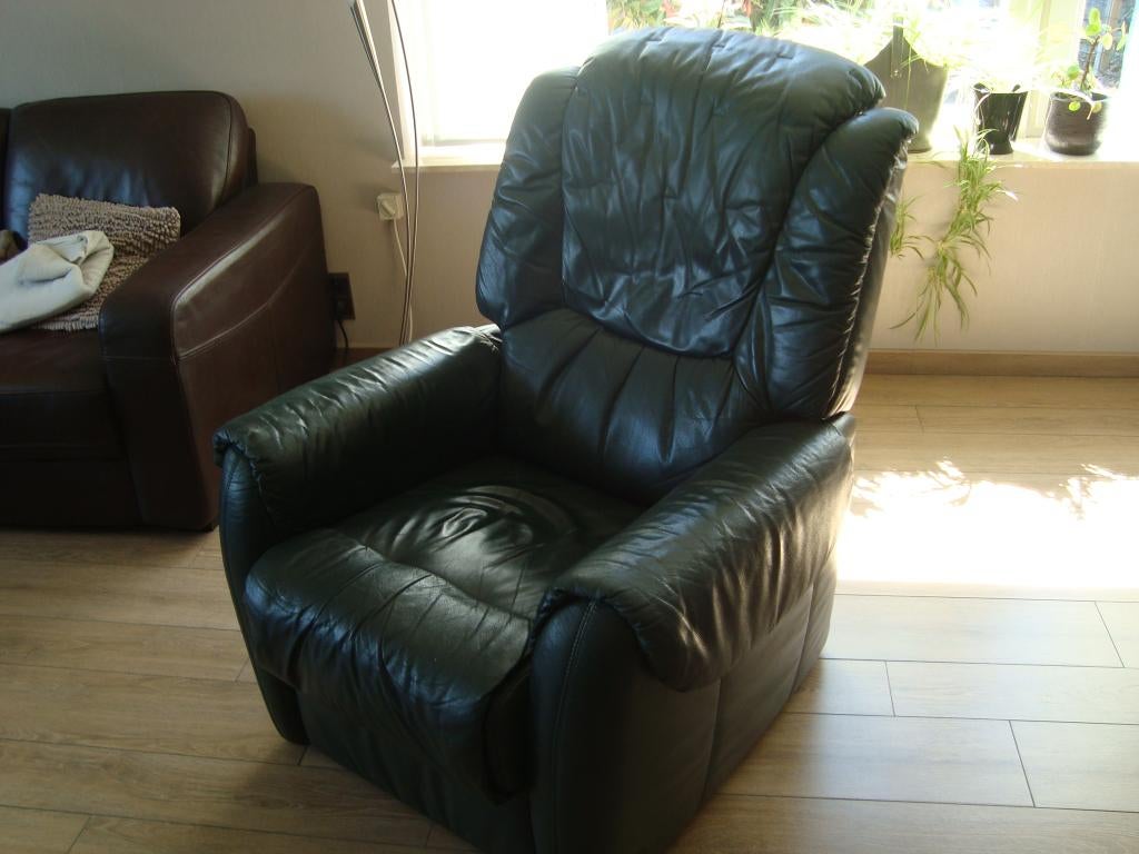 Lederen relaxzetel, Huis en Inrichting, Zetels | Zetels, Ophalen, Relax, Gebruikt, Minder dan 75 cm