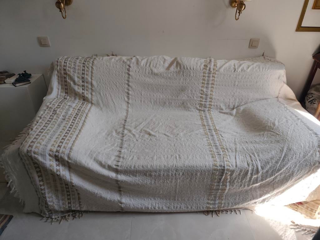 Canapé convertible en lit 2 places avec espace de rangement., Utilisé, Deux personnes, Blanc, 210 cm