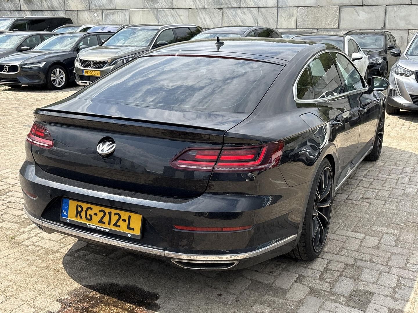 Volkswagen Arteon 2.0 TDI Business R | MOTOR DEFECT! |, Autos, Volkswagen, Entreprise, Noir, Diesel, Automatique
