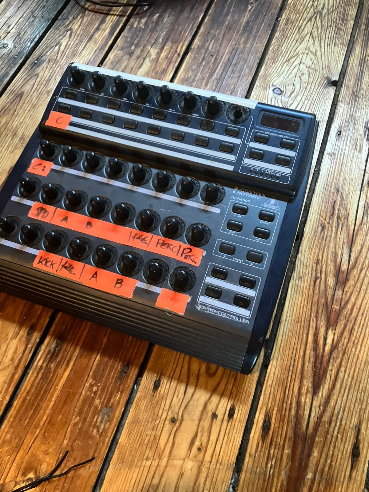 Behringer BCR2000, Enlèvement ou Envoi, Utilisé