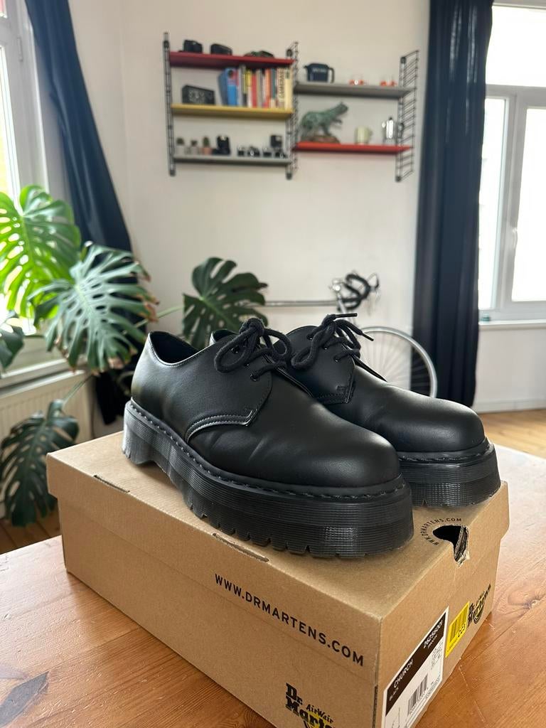 Dr martens 1461 quad platform, Ophalen, Zwart, Zo goed als nieuw, Veterschoenen