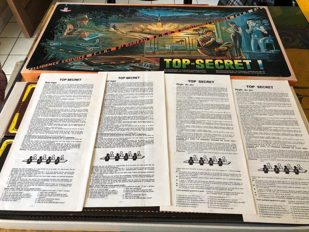Top Secret Vintage spel van Efka Toys! 1978 * volledig,, Hobby en Vrije tijd, Gezelschapsspellen | Bordspellen, Gebruikt, Een of twee spelers