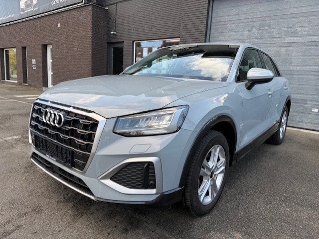 Audi Q2 35 TFSI Facelift S tronic Camera AdapCruise, Auto's, Dealer onderhouden, Stof, 1498 cc, 4 cilinders
