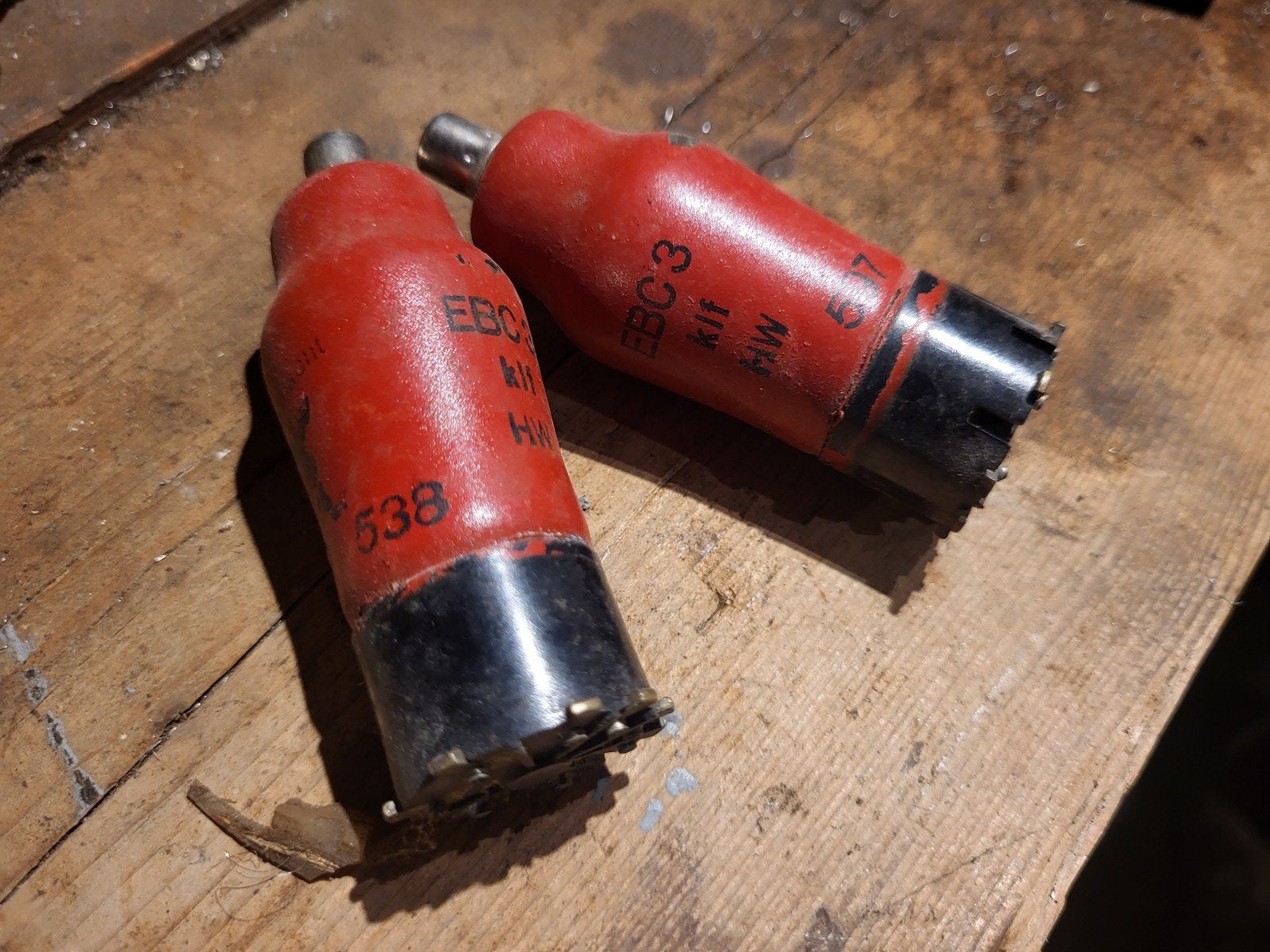 Lot 2 lampes radio, Allemagne 2WW, Collections, Objets militaires | Seconde Guerre mondiale, Envoi