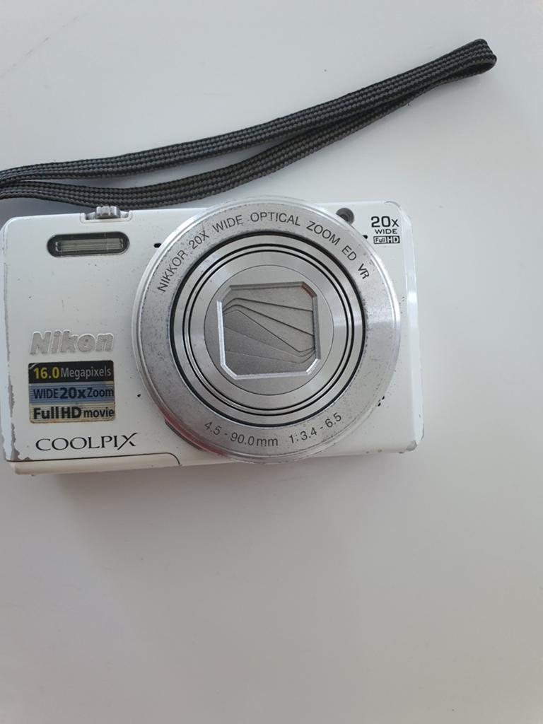 Nikon coolpix S7000, Audio, Tv en Foto, Fotocamera's Digitaal, Ophalen of Verzenden, Nikon