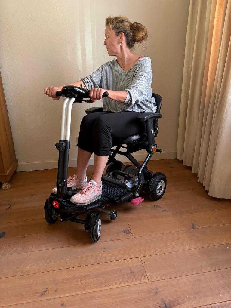 Opvouwbare scooter, Ophalen, Zo goed als nieuw