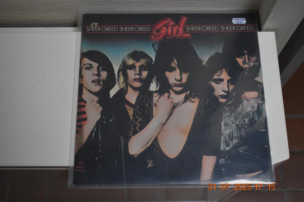 LP : Girl - Sheer Greed (Hard Rock), Cd's en Dvd's, Vinyl | Hardrock en Metal, Beschermende buitenhoes, Ophalen of Verzenden, Gebruikt