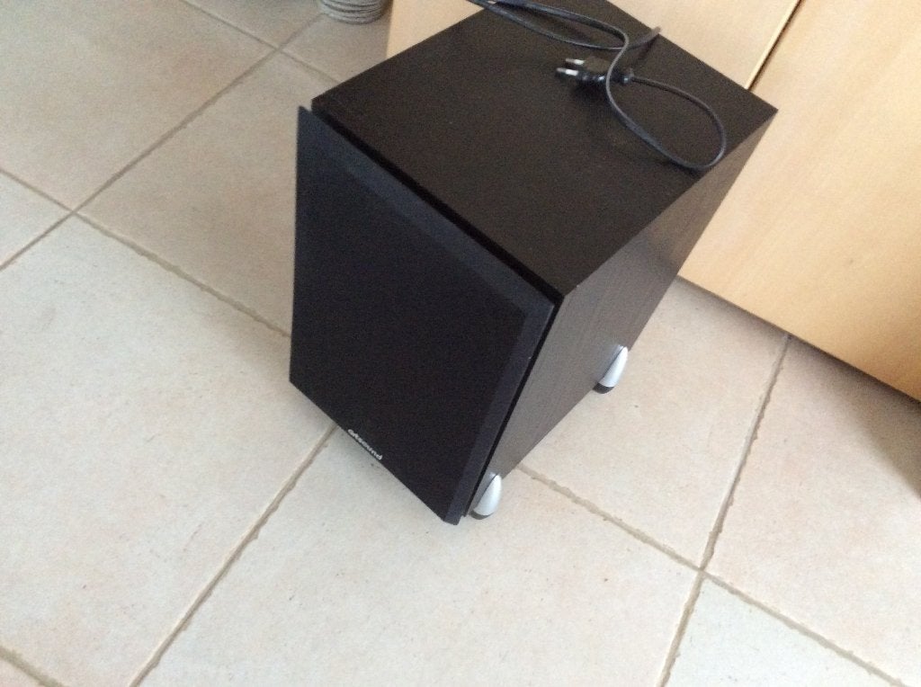 Actieve subwoofer Artsound Model ASA -100 100Watt, Overige merken, Subwoofer, Ophalen of Verzenden, Zo goed als nieuw