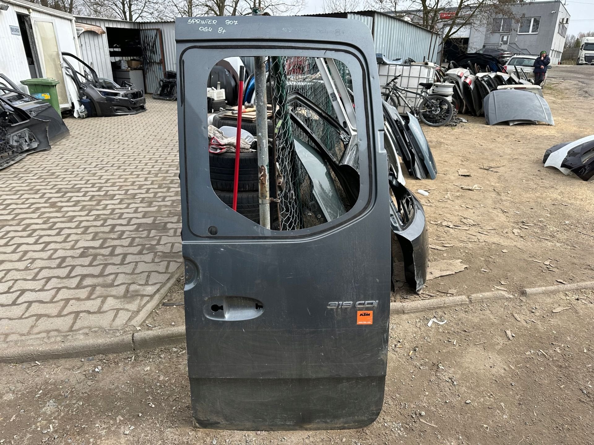 Mercedes Sprinter W907 Portier Rechts W907, Gebruikt, Mercedes-Benz AG, Deur, Mercedes-Benz