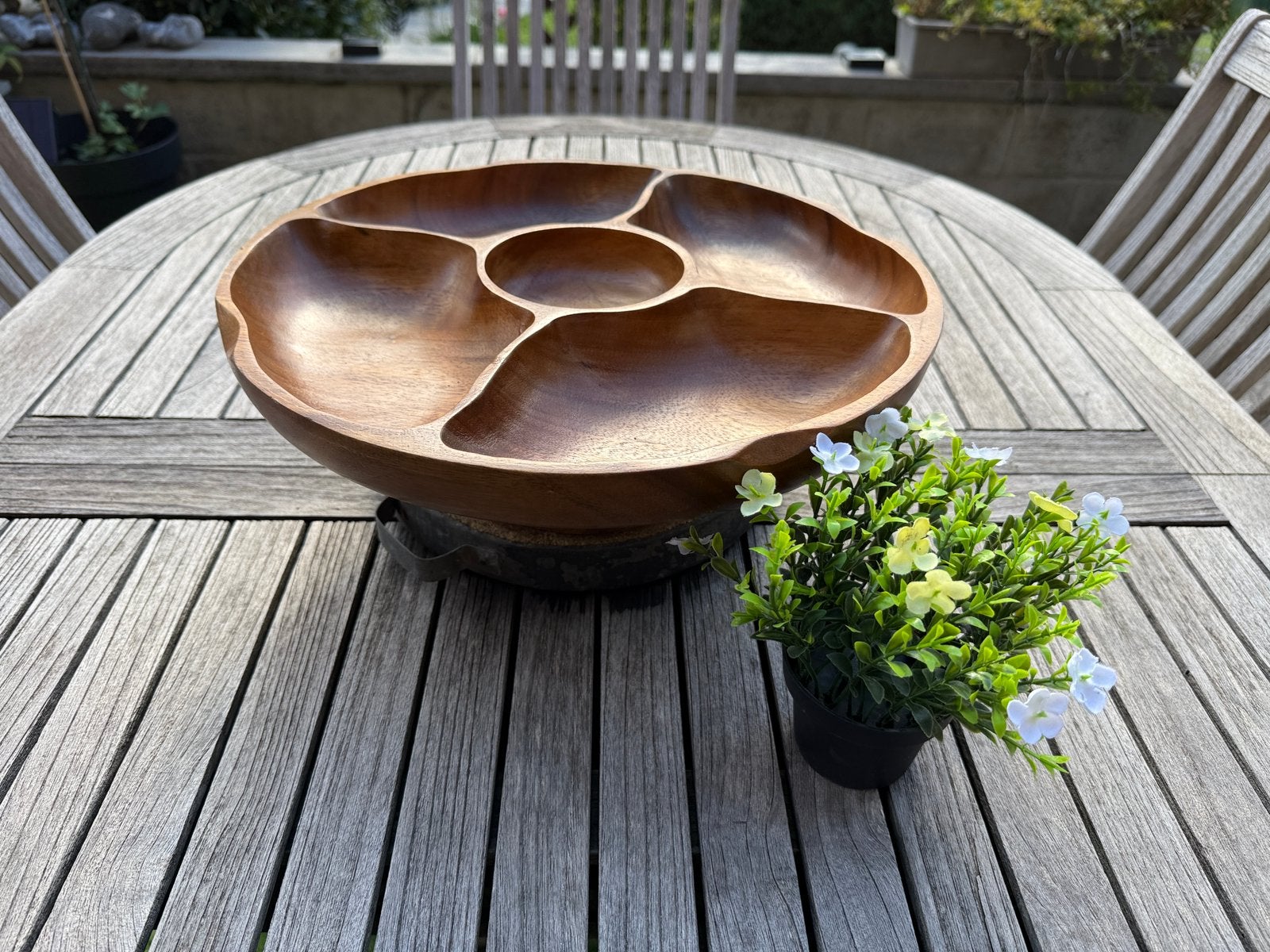 PLATEAU APÉRITIF VINTAGE EN BOIS – SUR PIED, Enlèvement