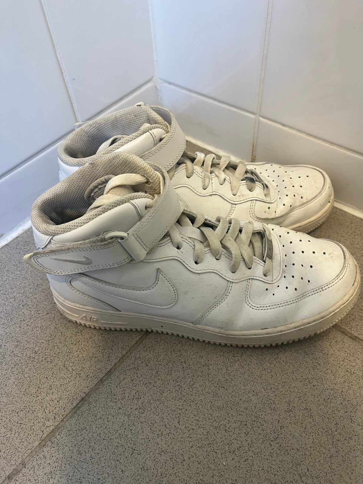 Nike air schoenen wit, Ophalen, Wit, Sneakers, Gedragen