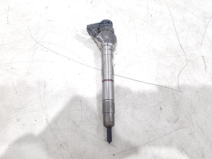 Injecteur (diesel) d'un Audi A6, Autos : Pièces & Accessoires, Systèmes à carburant, Audi, Utilisé, 3 mois de garantie, Enlèvement ou Envoi