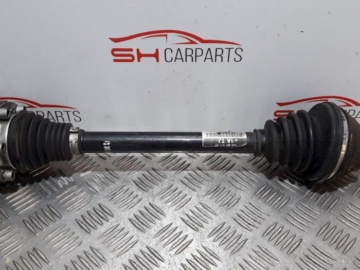 Arbre de transmission avant gauche d'un Audi A3, -, 3 mois de garantie, Audi, Utilisé