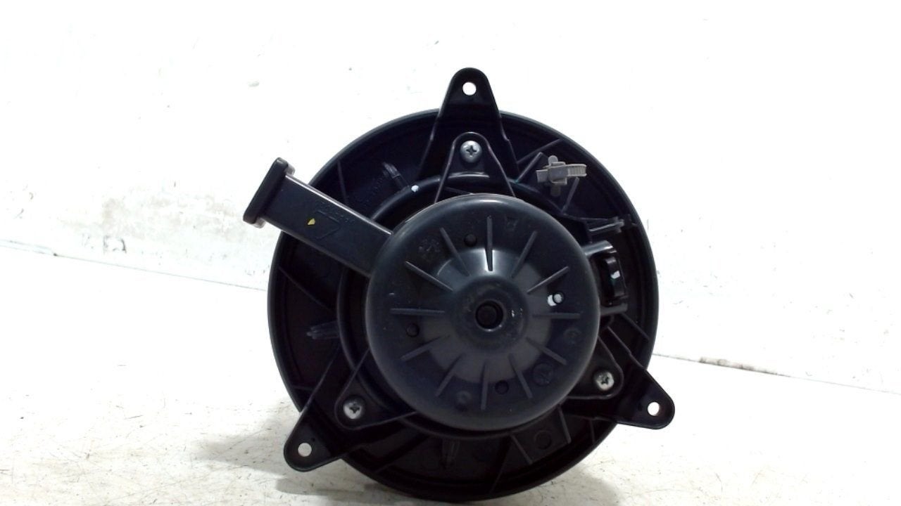 Kachel ventilator motor Opel Insignia, Onderdelen@venauto.nl, Van der Ven Autorecycling B.V., Ettenseweg 76, 4706 PB Roosendaal, The Netherlands