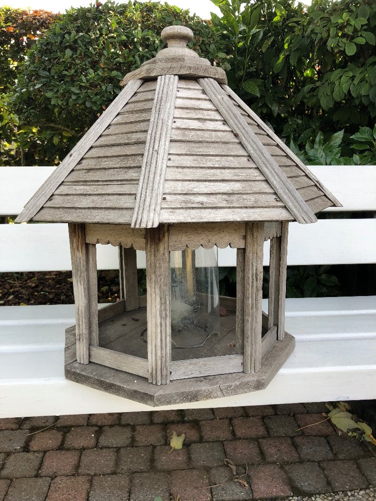 Vogel voederhuisje, Ophalen