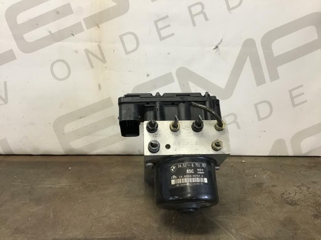 ABS pomp BMW 3-serie E46 34516751767, -, Utilisé, -, Enlèvement ou Envoi