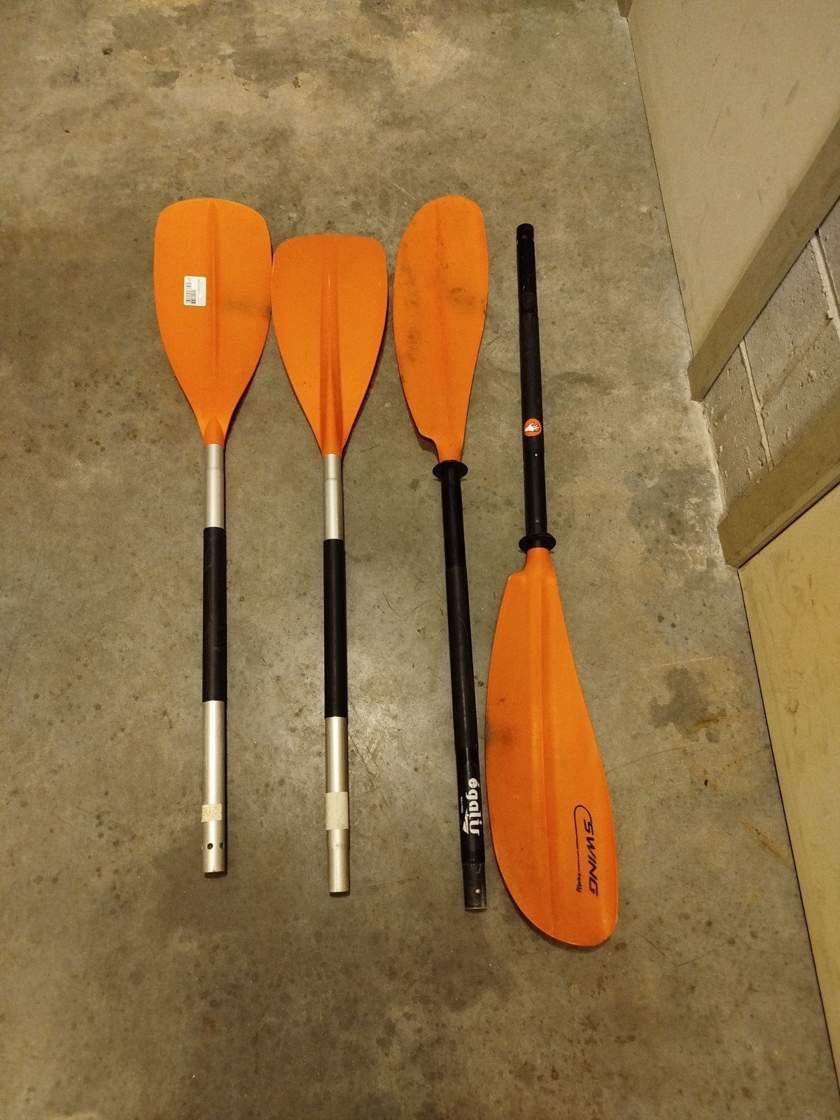 Twee kayakpeddels twee-delig, Watersport en Boten, Ophalen, Gebruikt, Dubbelbladige peddel