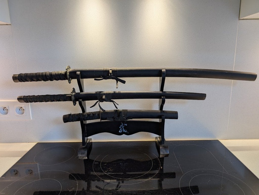 Decoratieve samurai-zwaarden set, Ophalen, Zo goed als nieuw