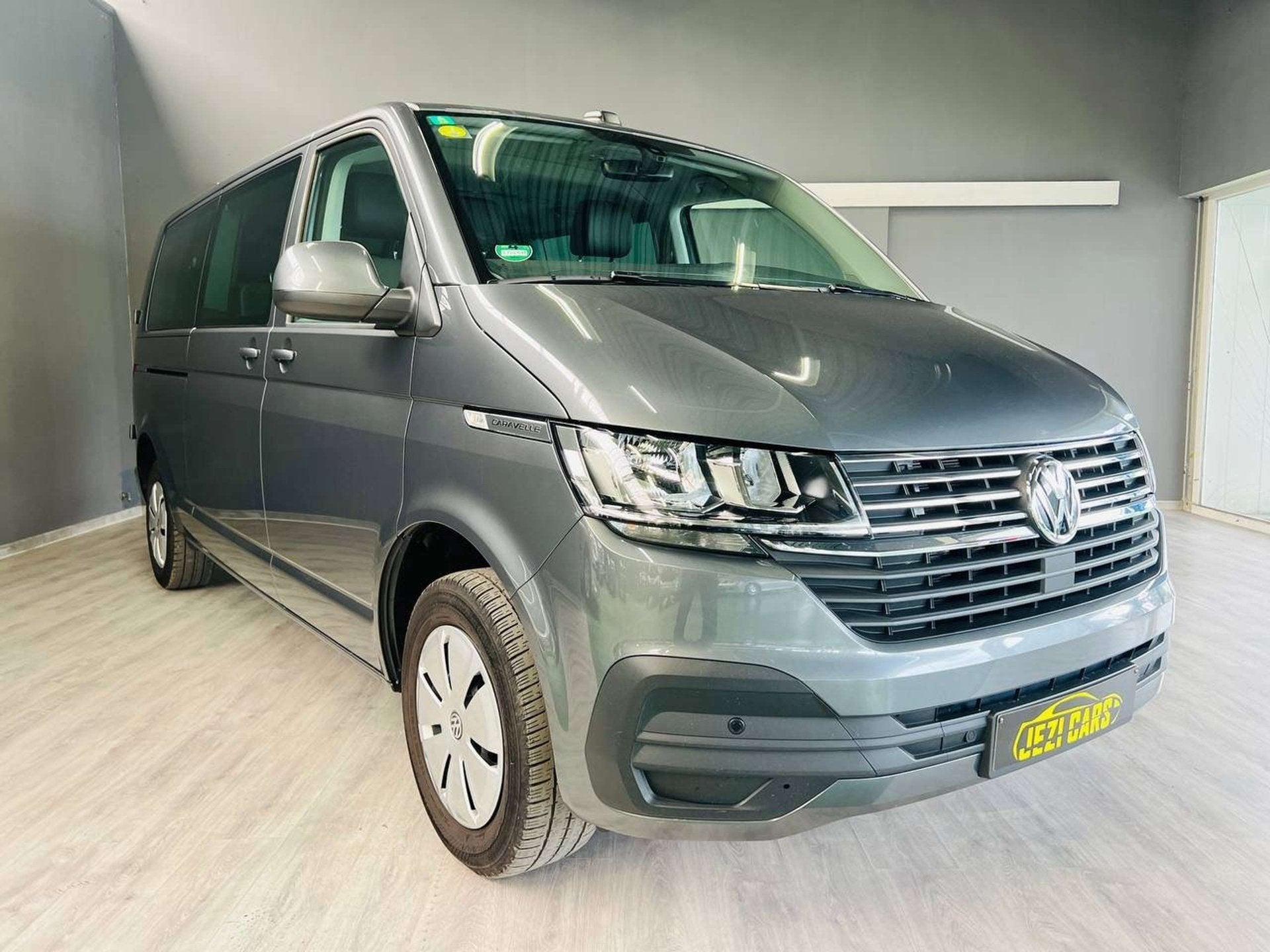 Volkswagen T6.1 Caravelle Caravelle/lichtevracht Mogelijk/9s, Auto's, Volkswagen, Automaat, Gebruikt, 4 cilinders, 9 zetels