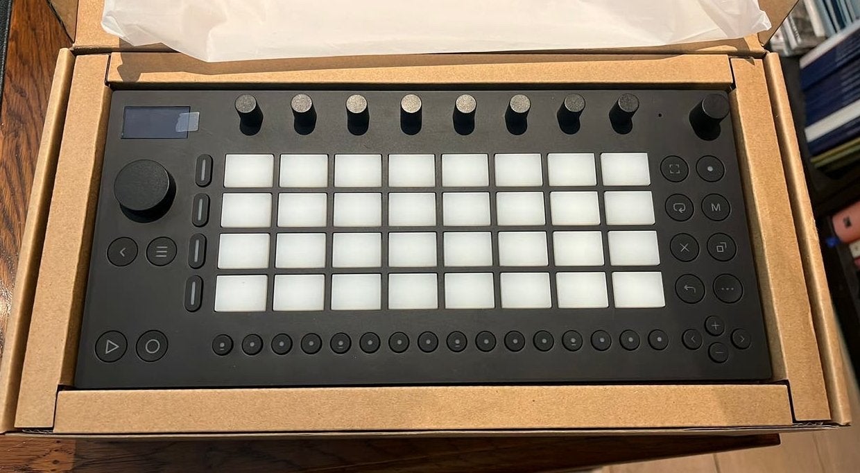 Ableton Move IN TOPSTAAT, Muziek en Instrumenten, Midi-apparatuur, Ophalen of Verzenden, Zo goed als nieuw