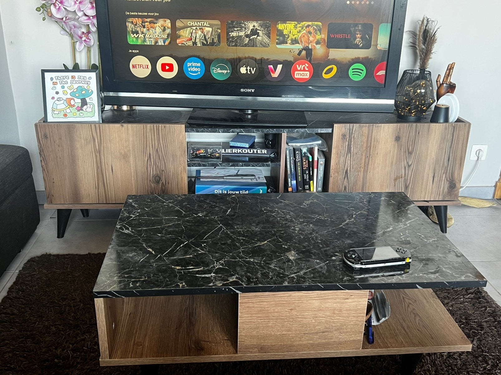 Tv meubel, tafel en evt hoekzetel, Enlèvement, Comme neuf