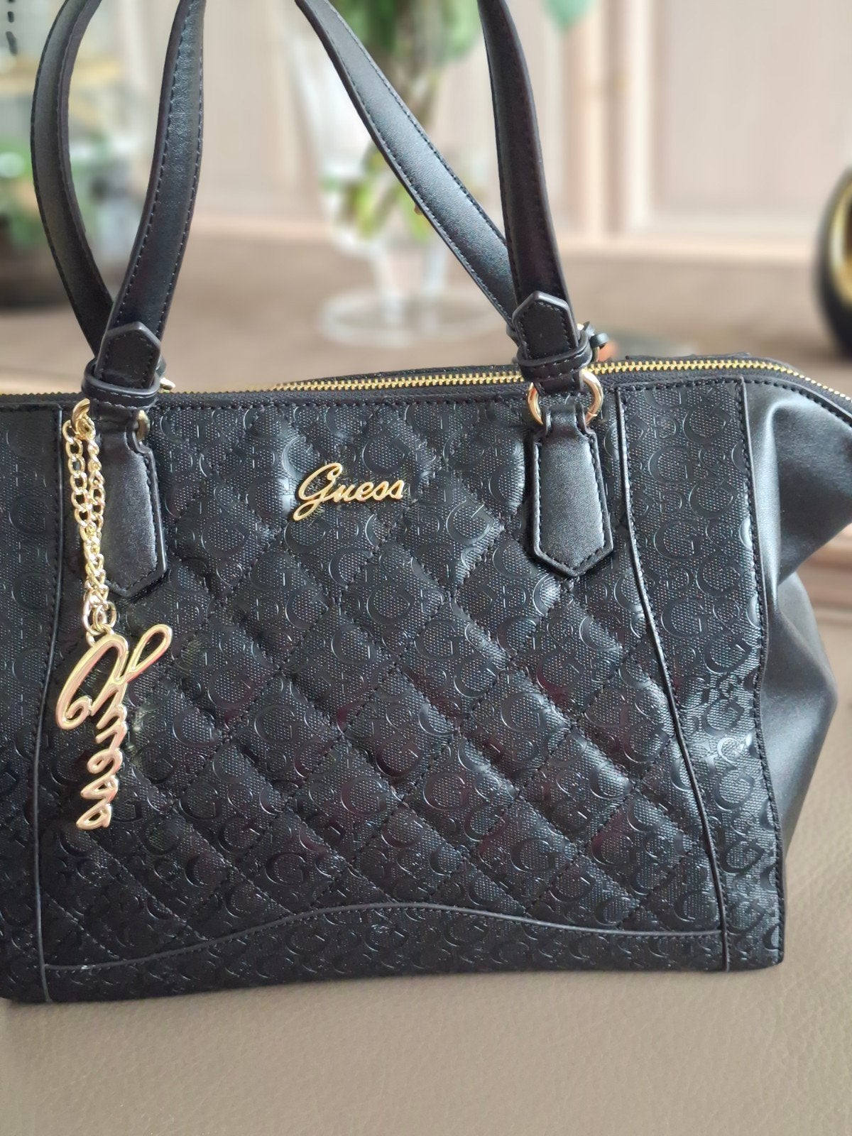 Nieuwe handtas Guess  zwart, Enlèvement ou Envoi, Noir, Sac à main
