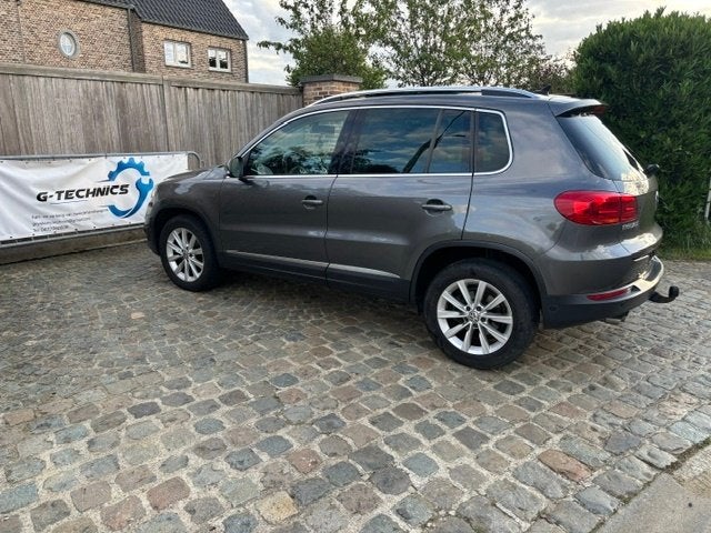 Volkswagen TIGUAN "4 MOTION", Autos, Volkswagen, Entreprise, Tiguan, 4x4, ABS, Caméra de recul, Airbags, Air conditionné, Verrouillage central