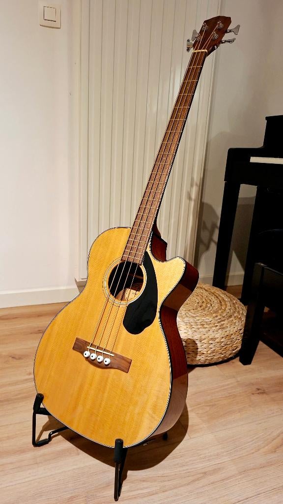 Basse électro-acoustique Fender, Enlèvement, Comme neuf, Acoustique