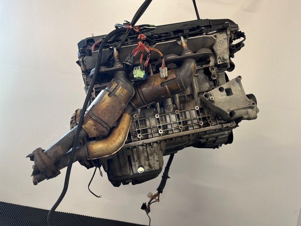 MOTOR 3 serie Compact (E46 / 5) (|11007506888|11007506889|), Gebruikt, BMW, Petuelring 130
80809  München, DE, Bayerische Motoren Werke AG