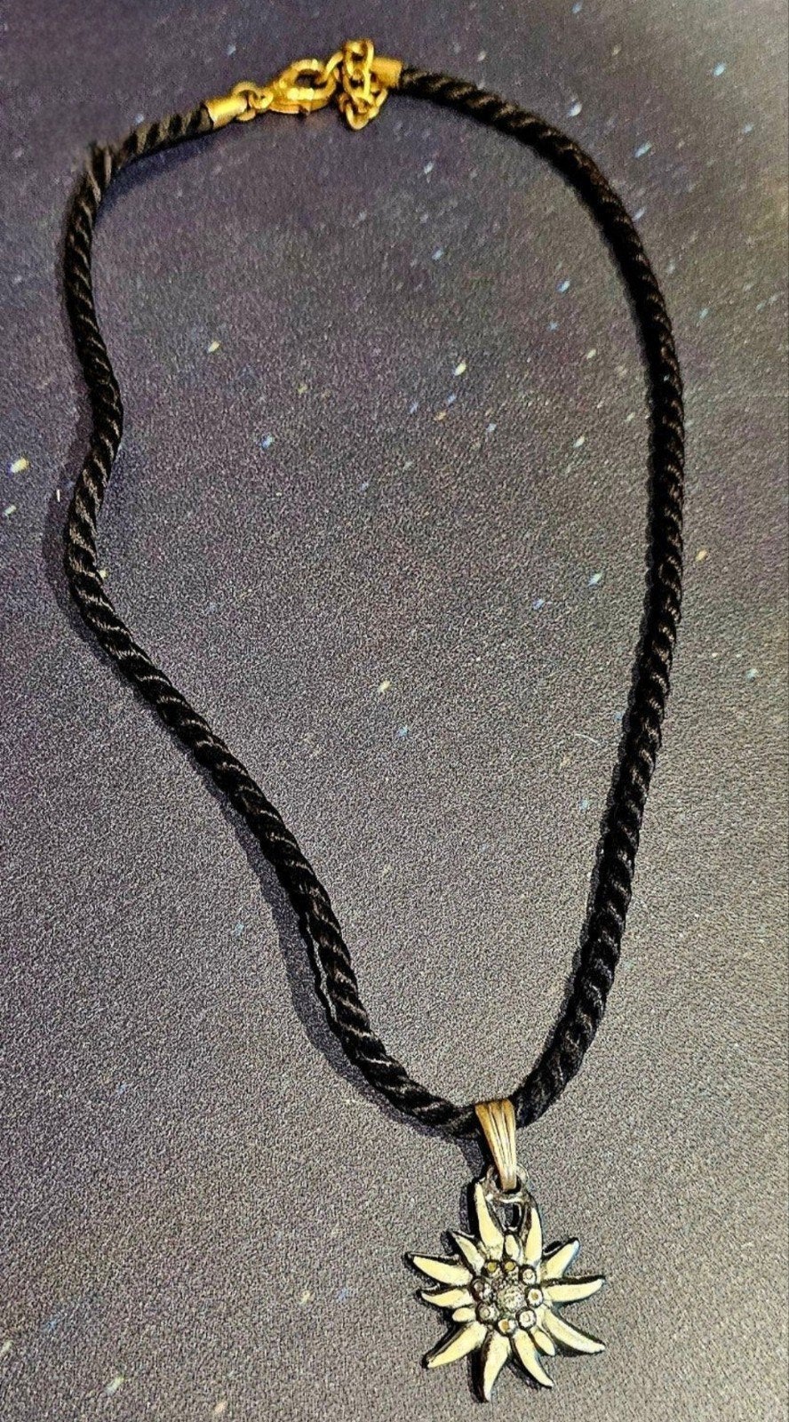 HALSKETTING VAN EDELWEISS, Ophalen of Verzenden, Nieuw, Met hanger